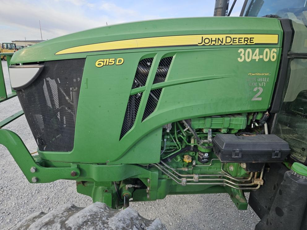 Image for 2014 John Deere 6115D