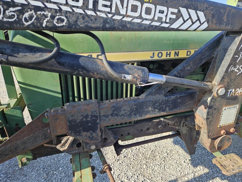 Image for 1980 John Deere 2640