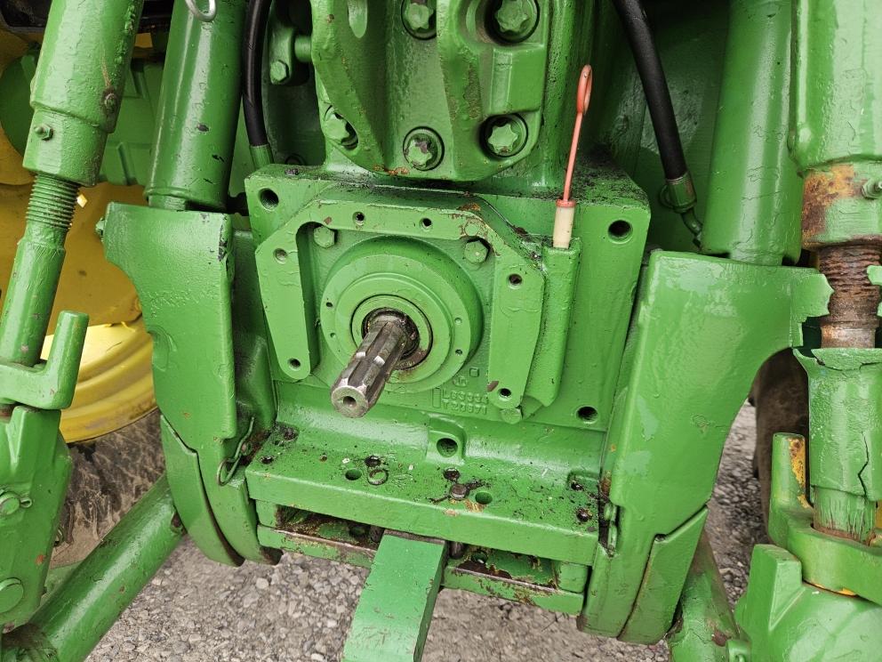 Image for 1991 John Deere 3255