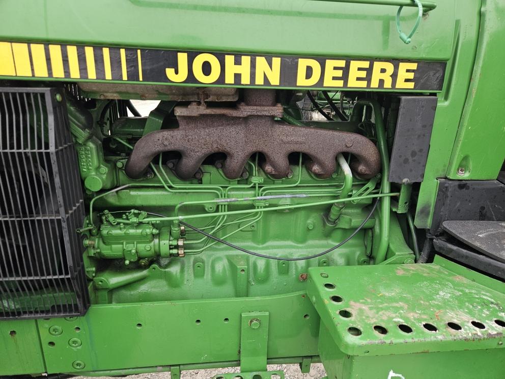 Image for 1991 John Deere 3255