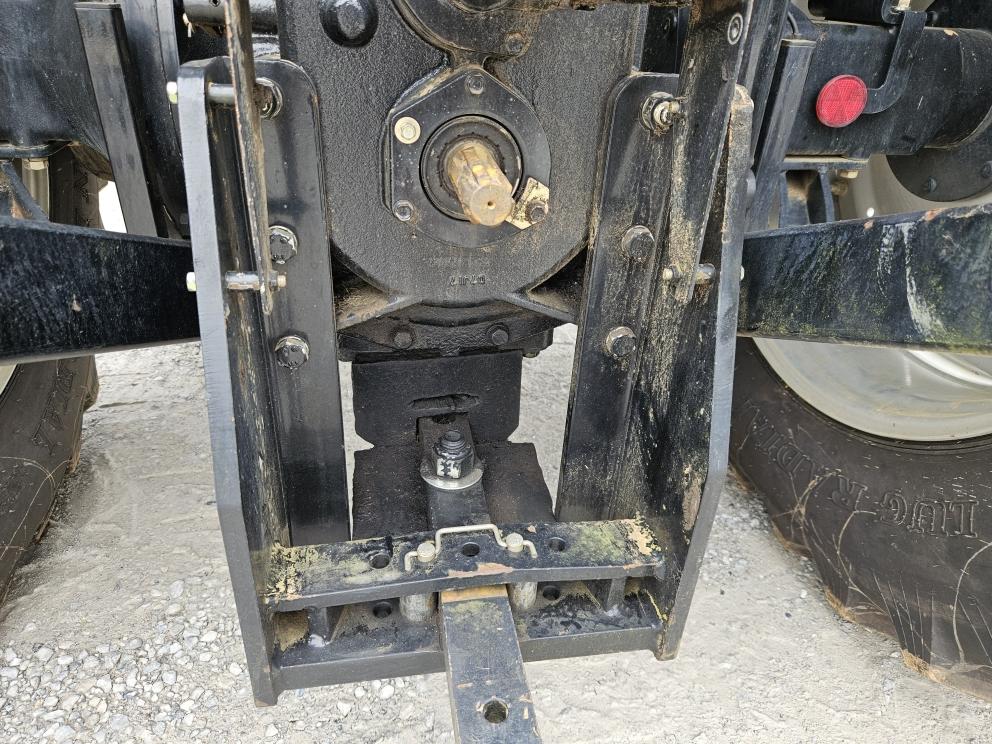 Image for 2021 Mahindra 9125P