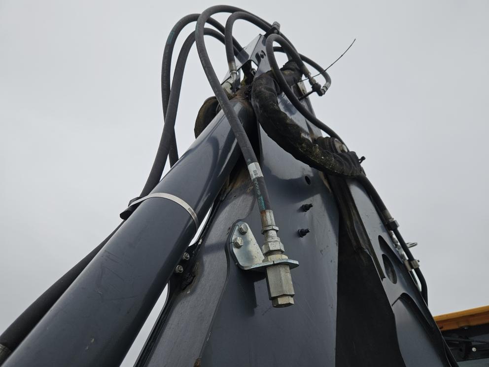 Image for 2016 John Deere 310SL HL