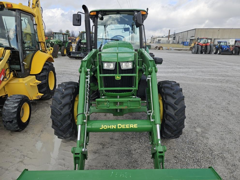 Image for 2021 John Deere 6120E
