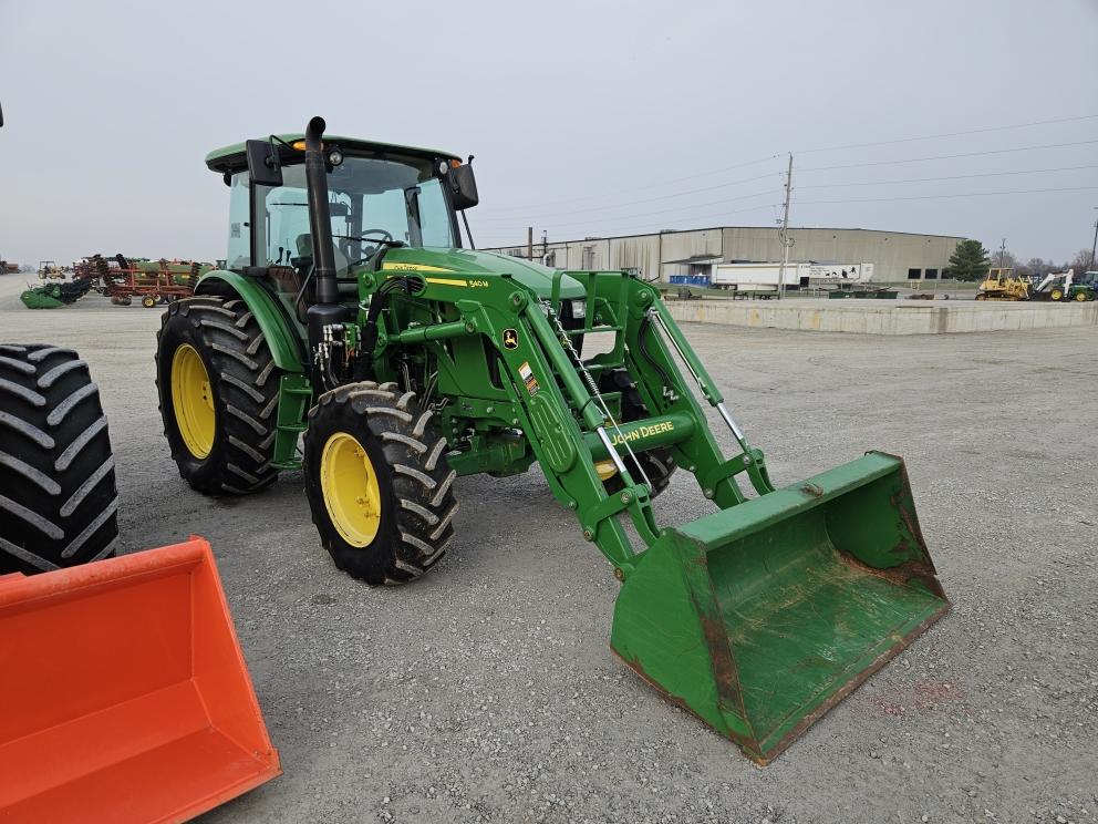 Image for 2021 John Deere 6120E
