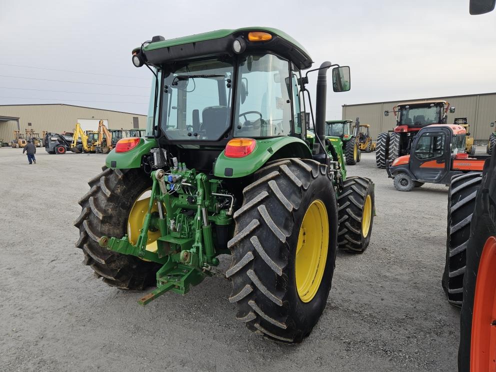 Image for 2021 John Deere 6120E