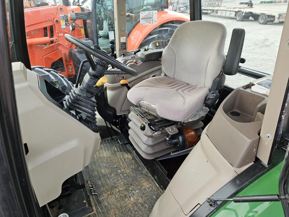 Image for 2021 John Deere 6120E