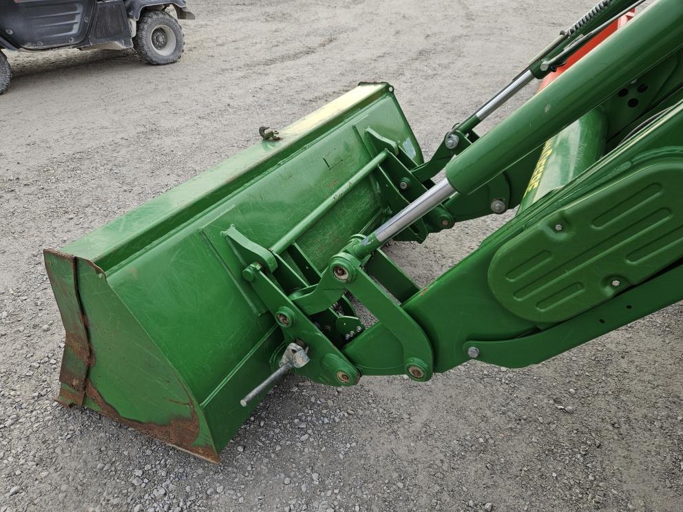 Image for 2021 John Deere 6120E