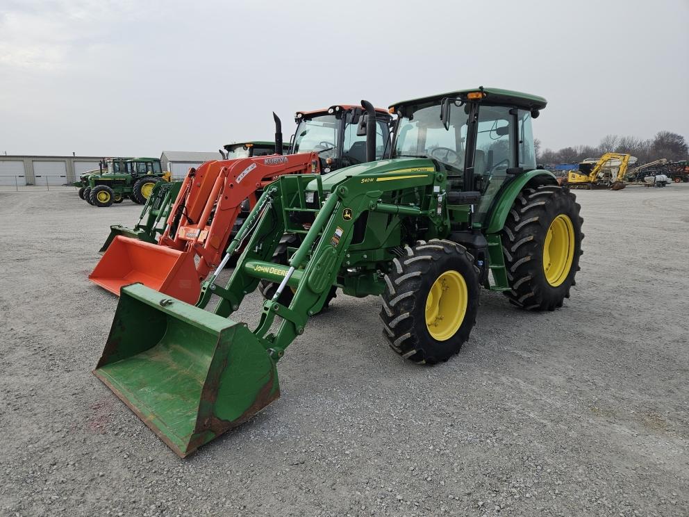 Image for 2021 John Deere 6120E
