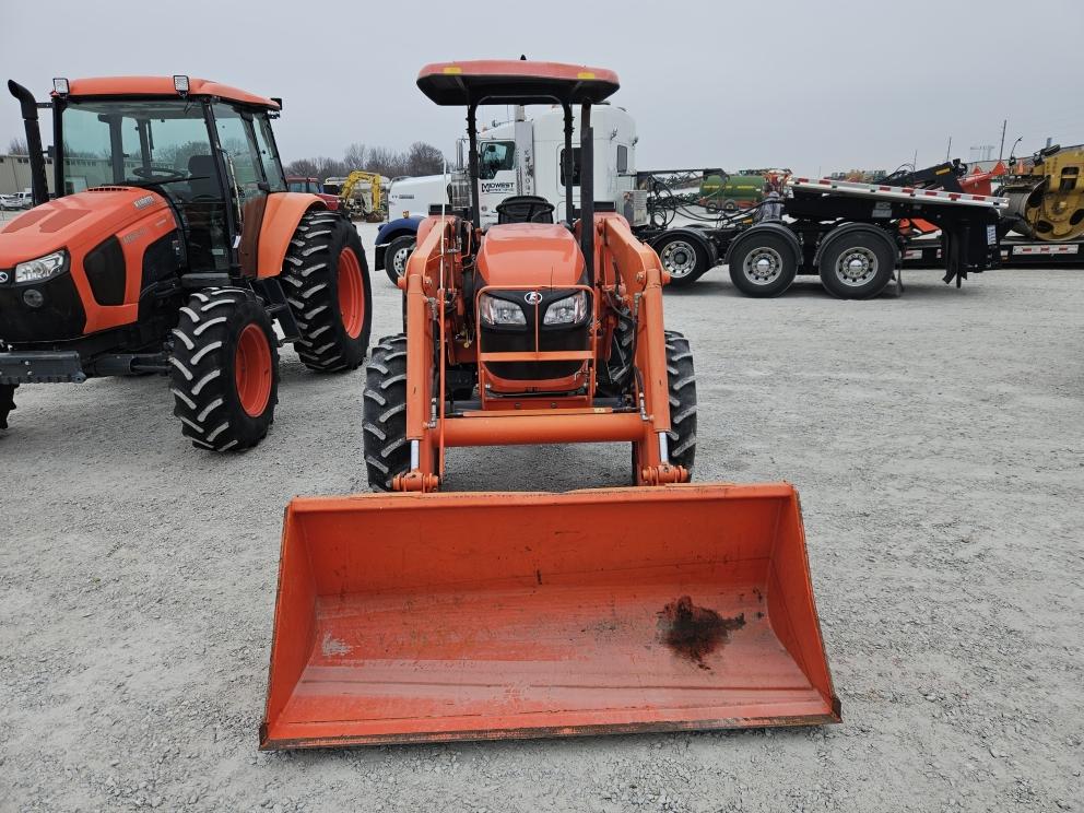 Image for 2013 Kubota M7060