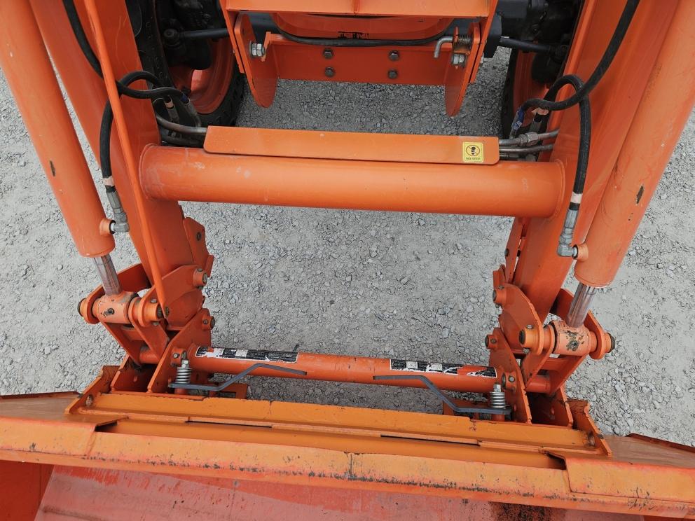 Image for 2013 Kubota M7060