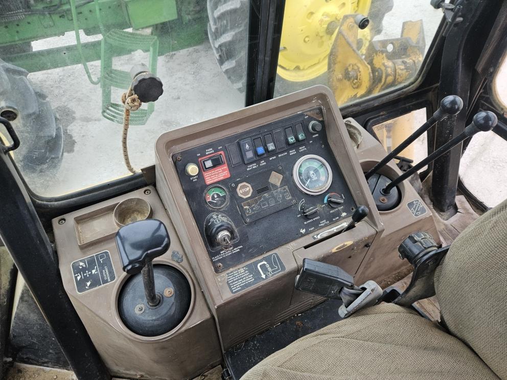 Image for 1994 John Deere 410D