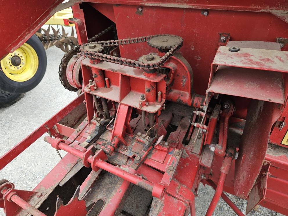 Image for 1989 New Holland 316