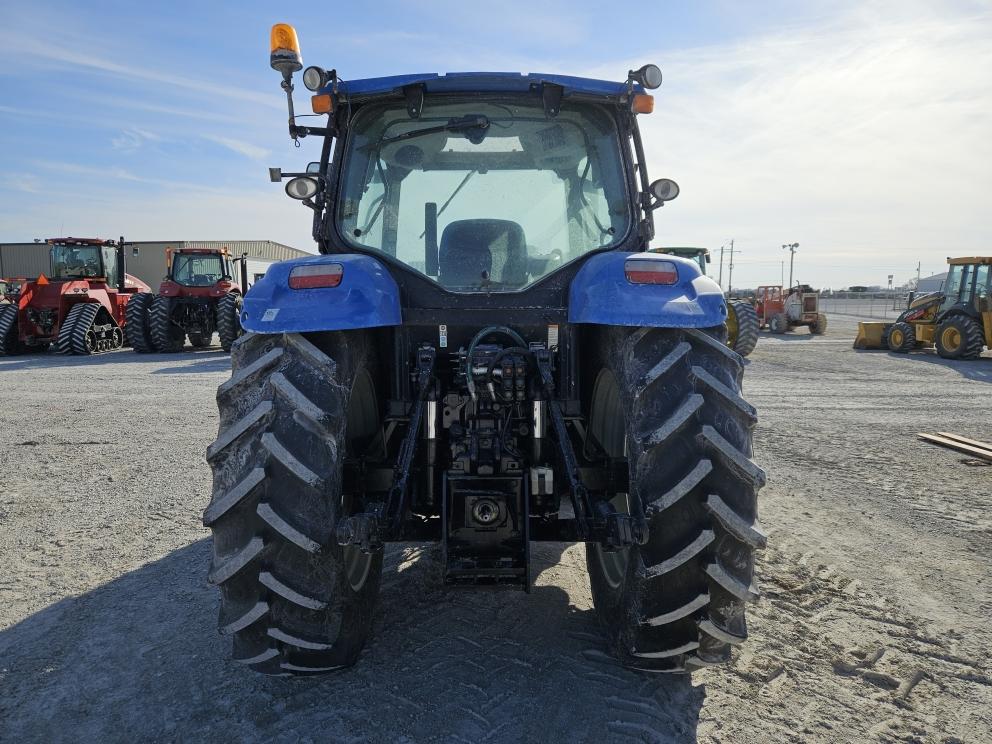 Image for 2013 New Holland T6.175