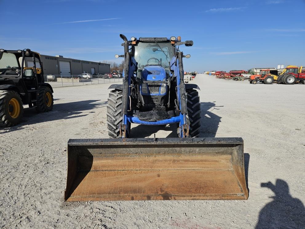 Image for 2013 New Holland T6.175