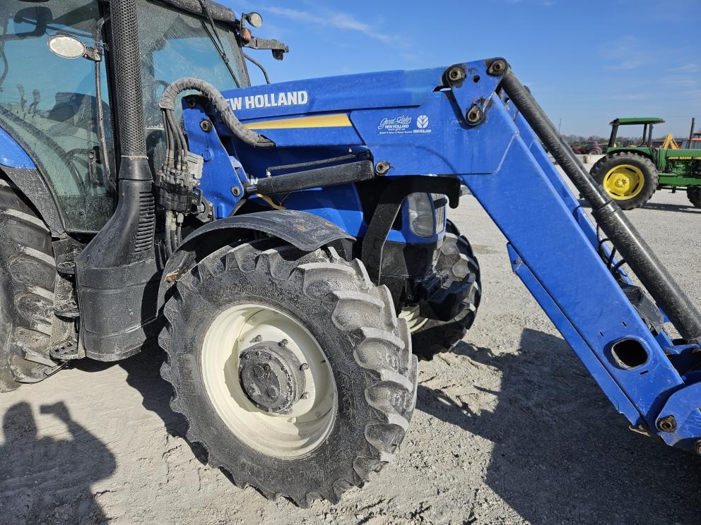 Image for 2013 New Holland T6.175