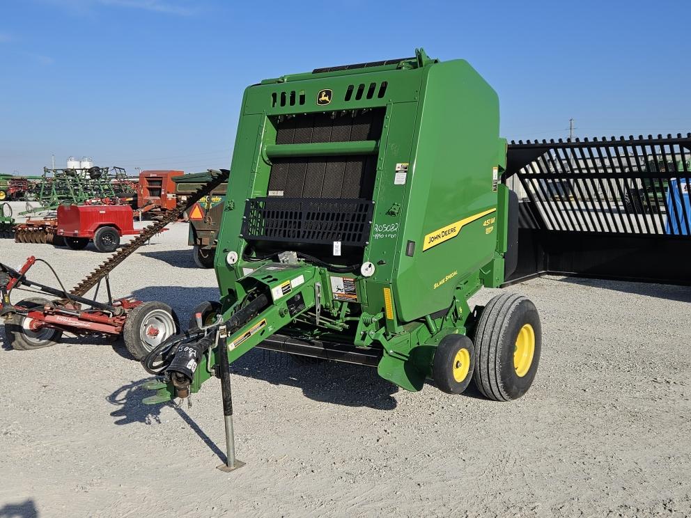 Image for 2023 John Deere 451M