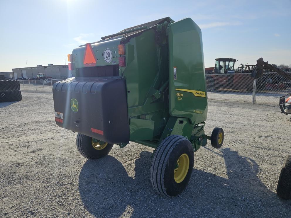 Image for 2023 John Deere 451M
