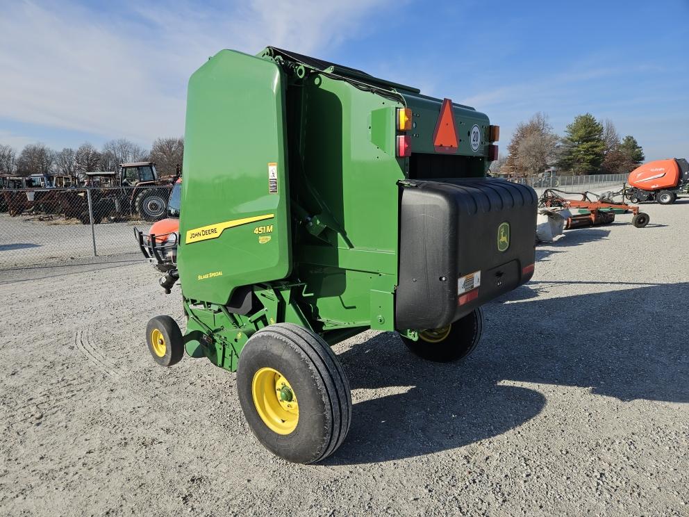 Image for 2023 John Deere 451M