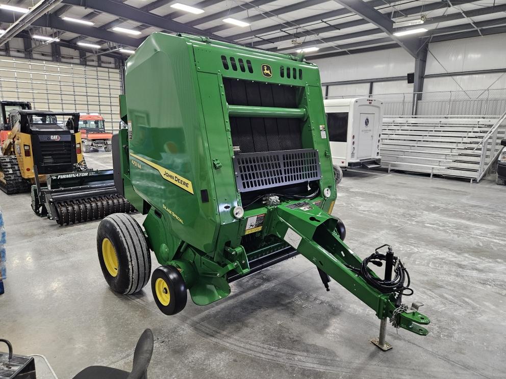 Image for 2023 John Deere 451M