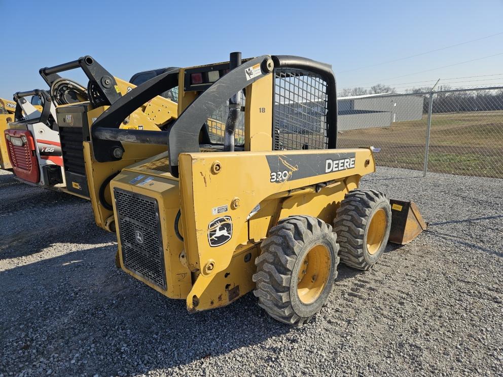 Image for 2012 John Deere 320