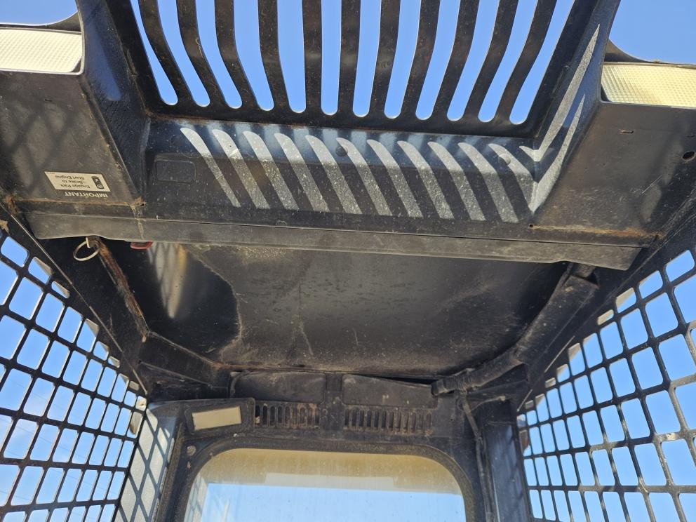 Image for 2012 John Deere 320