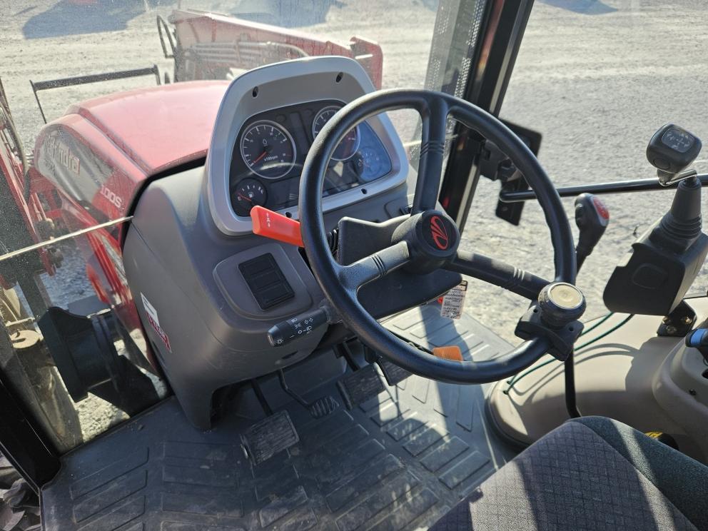 Image for 2014 Mahindra Mforce 100S