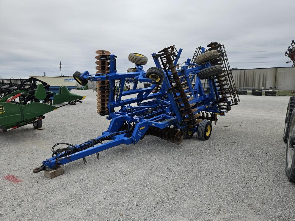 Image for 2014 Landoll 7431-26