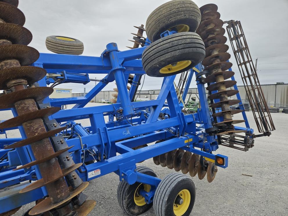 Image for 2014 Landoll 7431-26