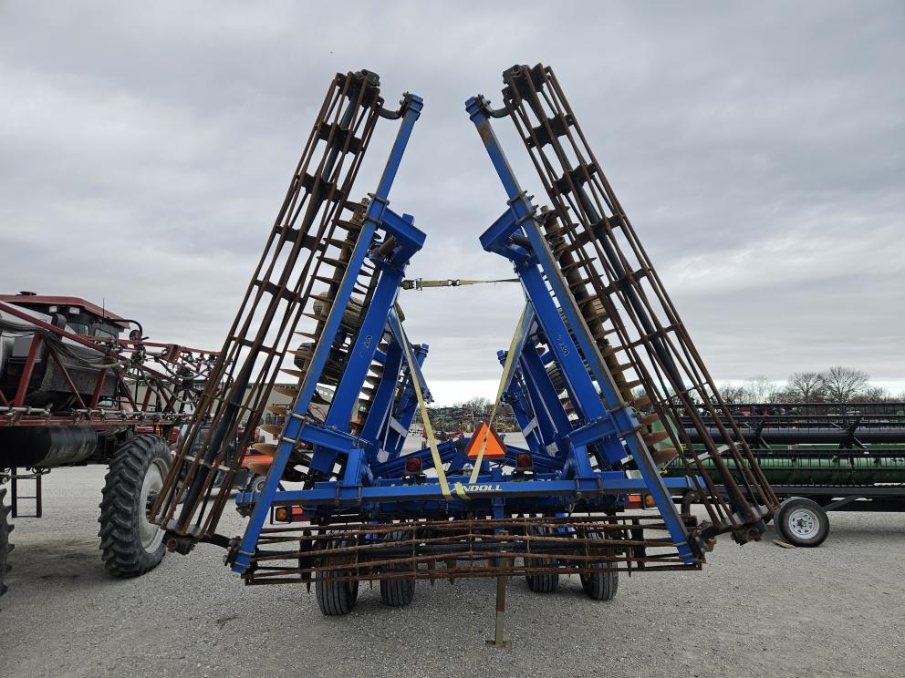 Image for 2014 Landoll 7431-26