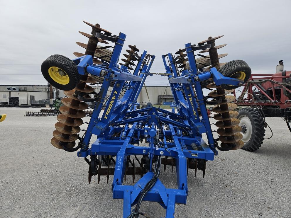 Image for 2014 Landoll 7431-26