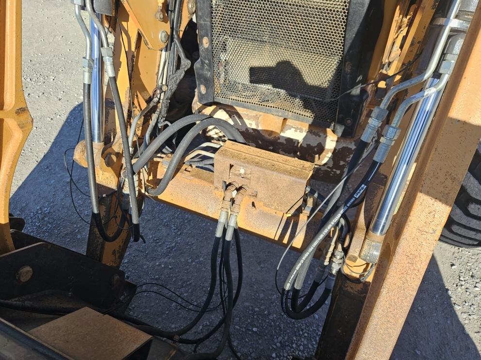 Image for 2016 Case 590SN