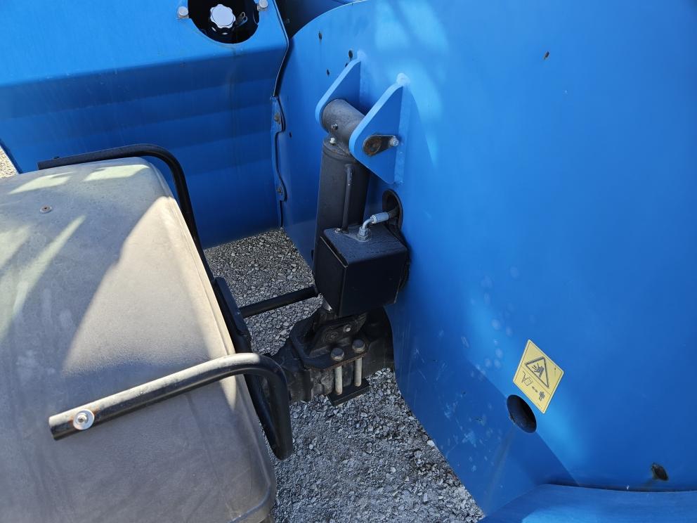 Image for 2015 Genie GTH-4018