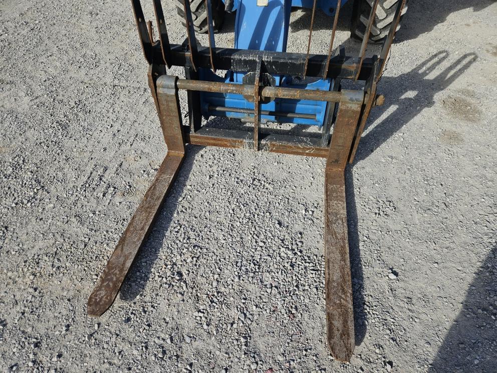 Image for 2015 Genie GTH-4018