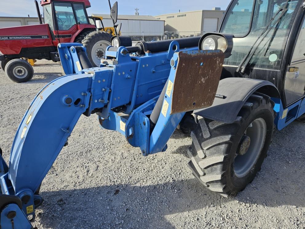 Image for 2015 Genie GTH-4018