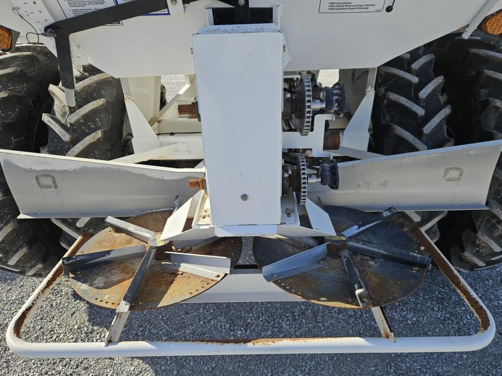 Image for 2023 Dalton AG Products Mobilty X2 1064