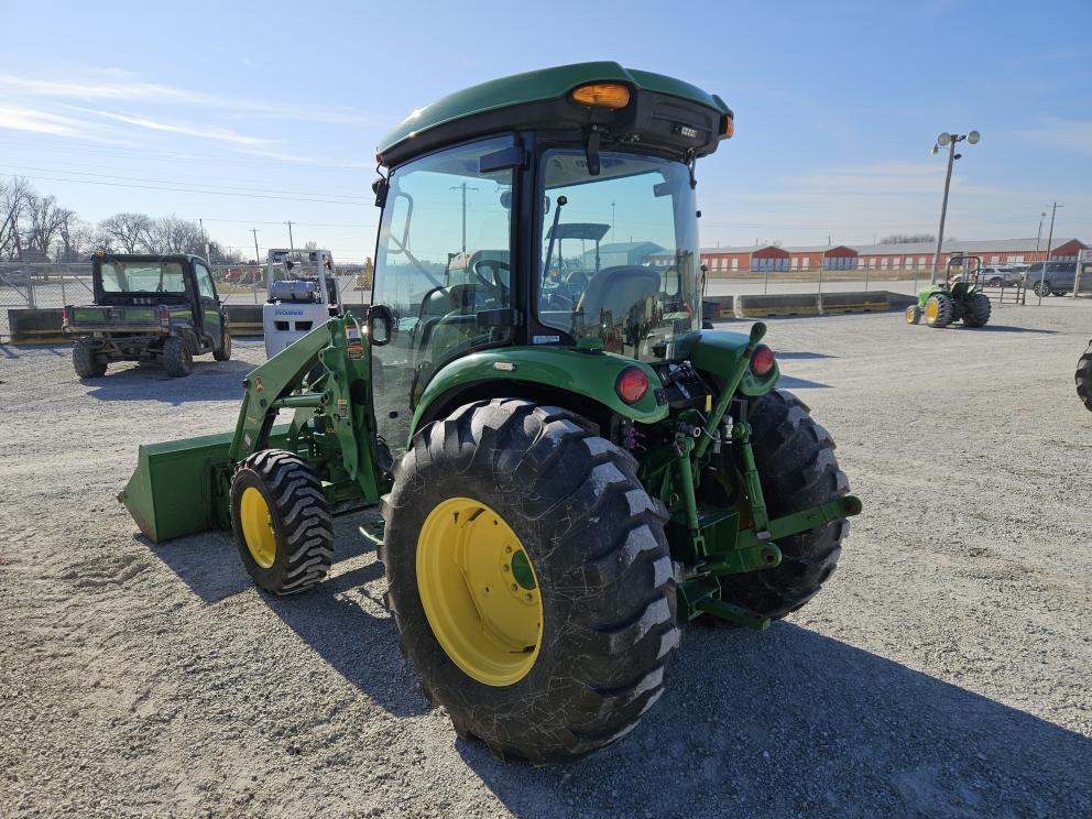 Image for 2014 John Deere 4044R