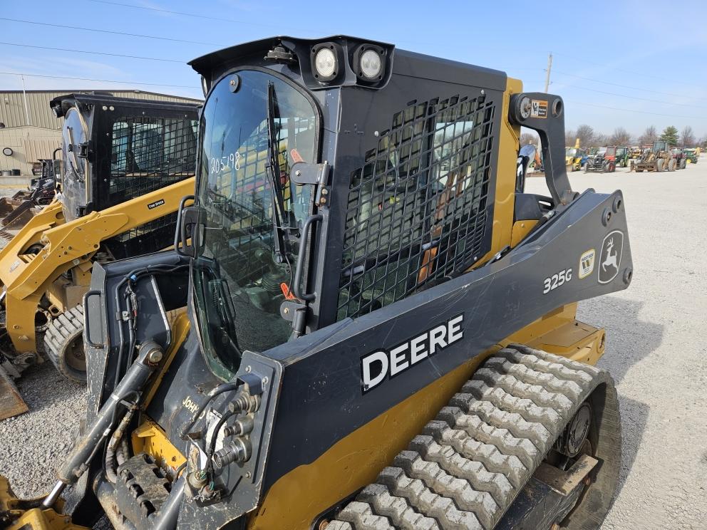 Image for 2020 John Deere 325G