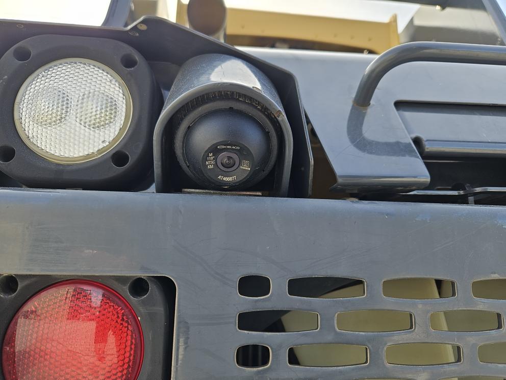 Image for 2020 John Deere 325G