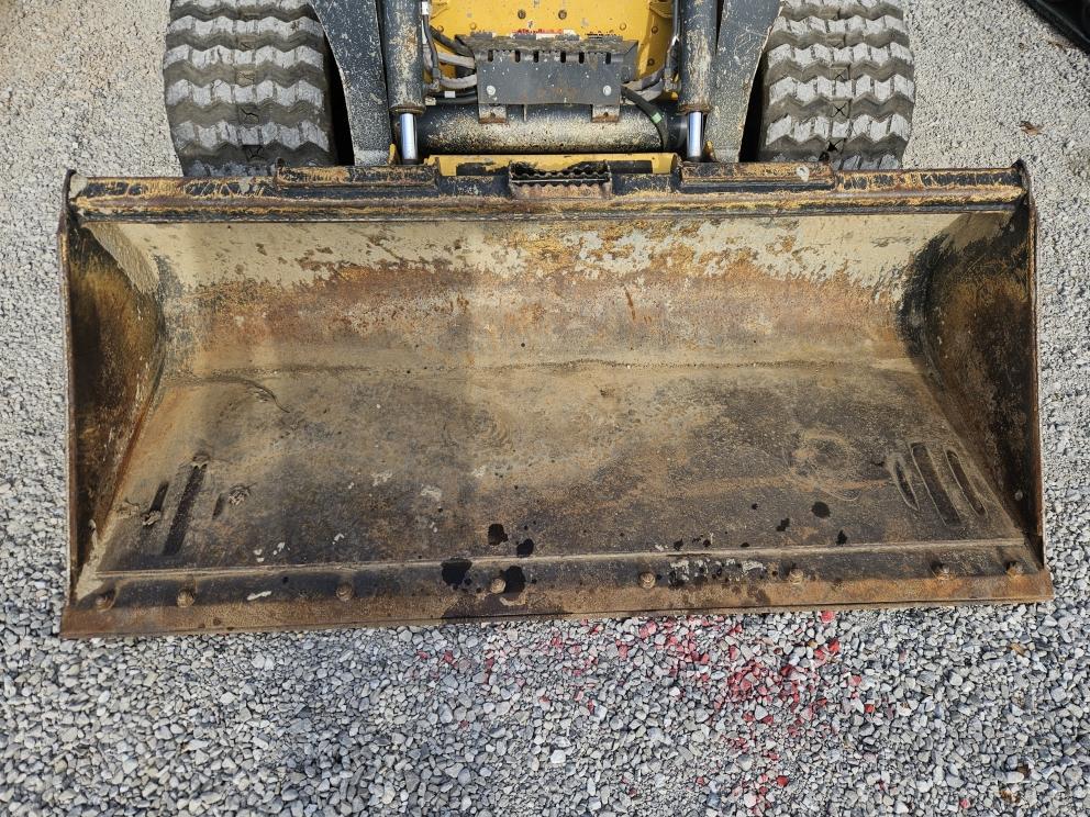 Image for 2020 John Deere 325G