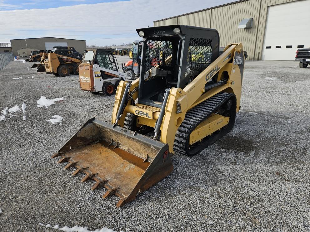 Image for 2017 Gehl RT175