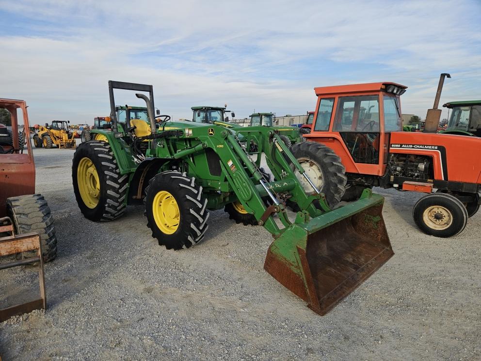 Image for 2012 John Deere 6115D