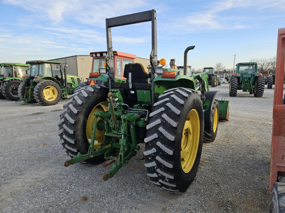 Image for 2012 John Deere 6115D