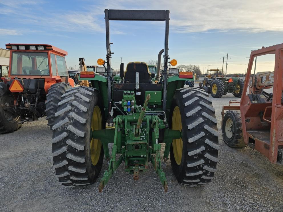 Image for 2012 John Deere 6115D
