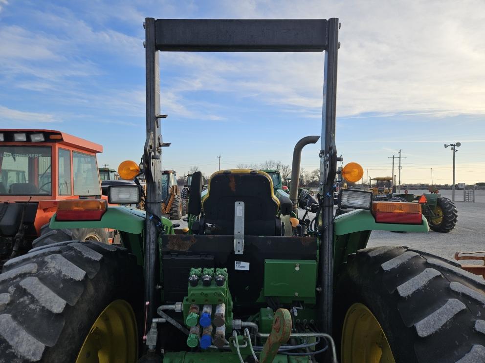 Image for 2012 John Deere 6115D