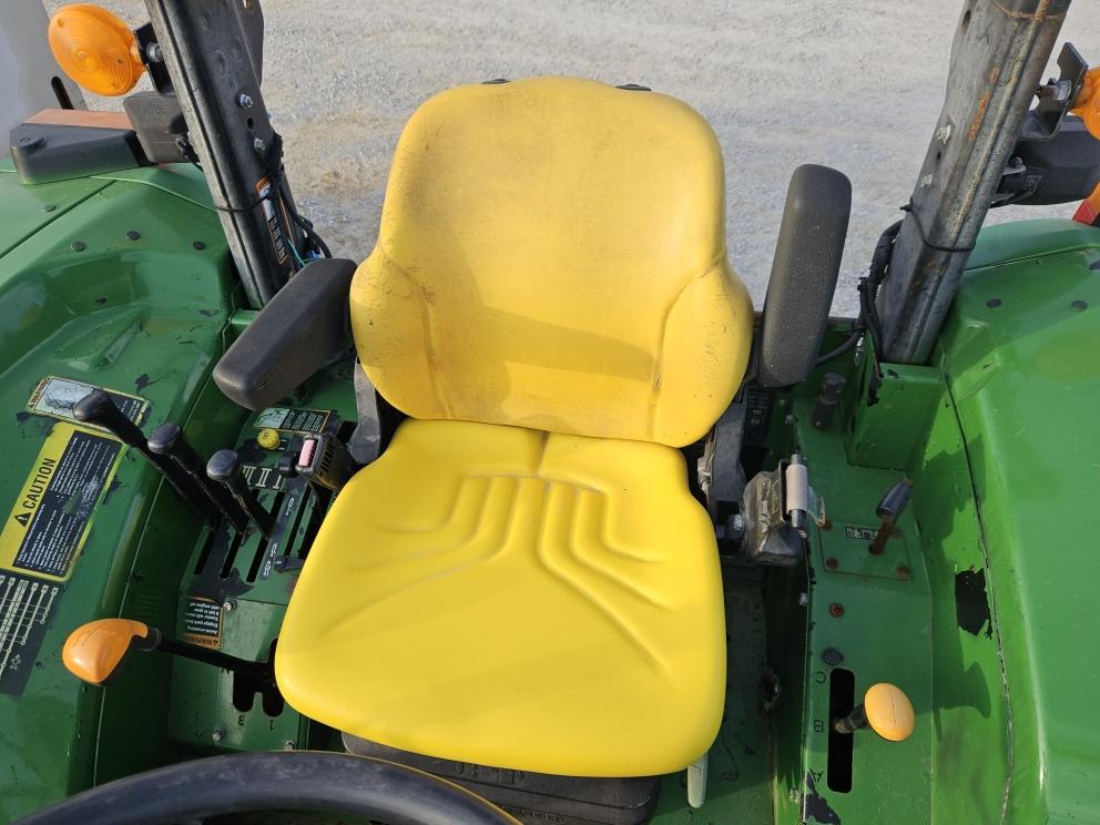 Image for 2012 John Deere 6115D