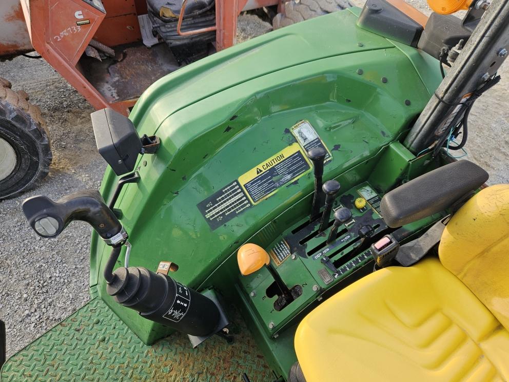 Image for 2012 John Deere 6115D