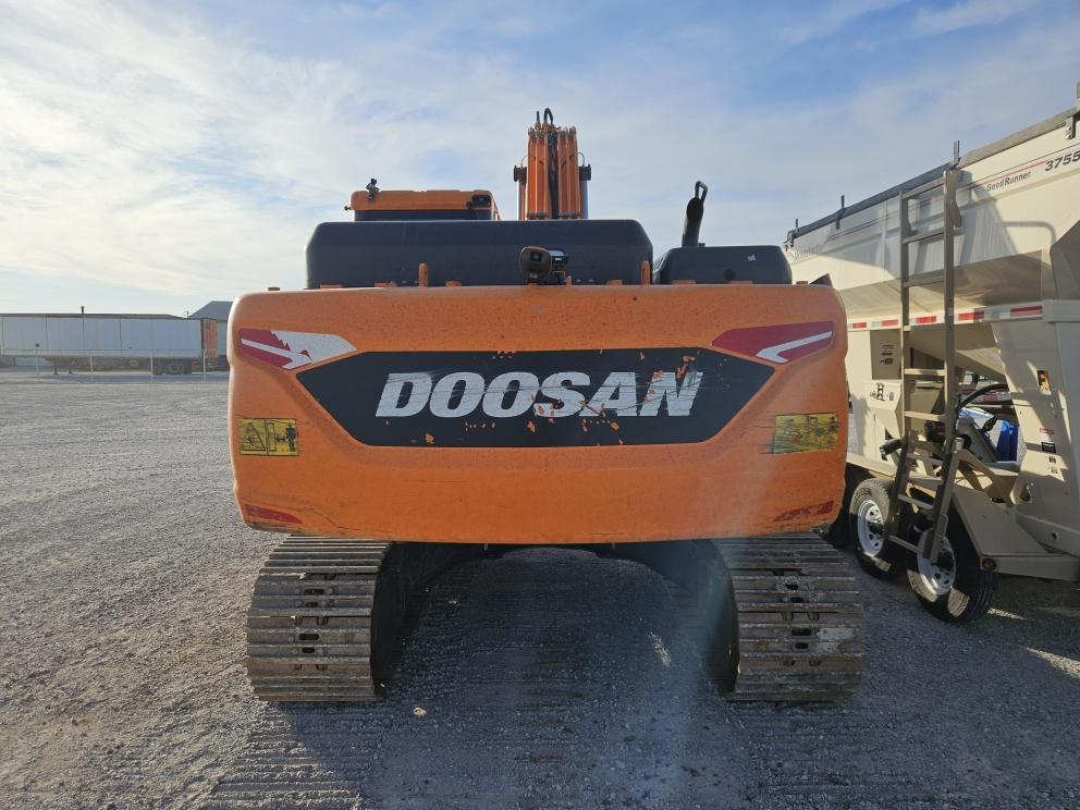 Image for 2022 Doosan DX225 LC-7M