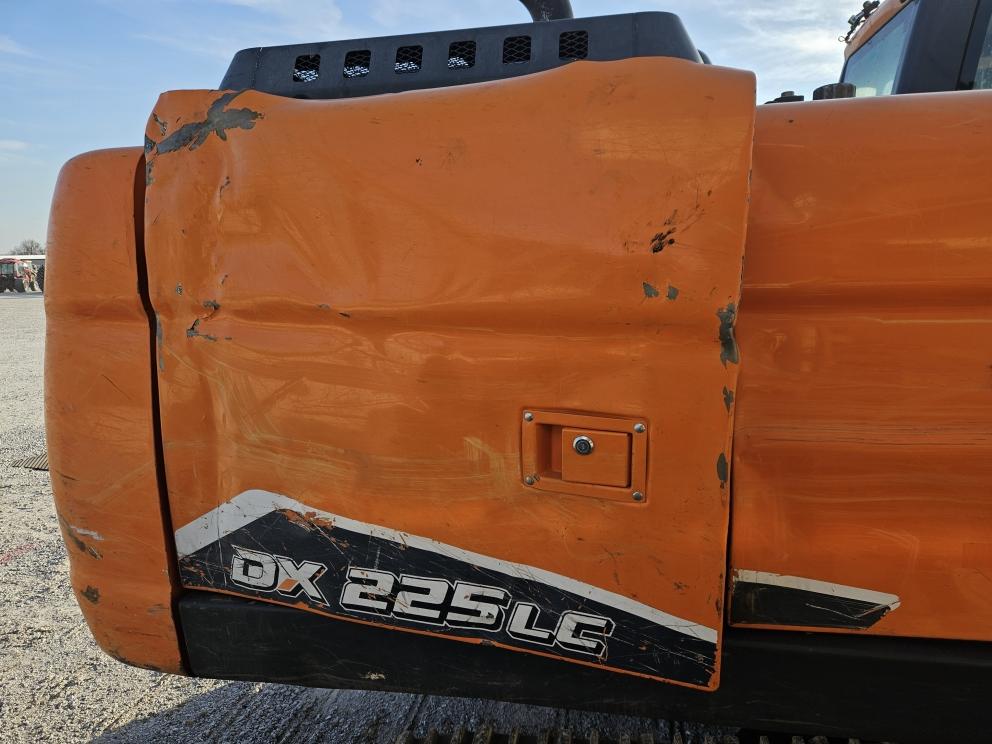 Image for 2022 Doosan DX225 LC-7M