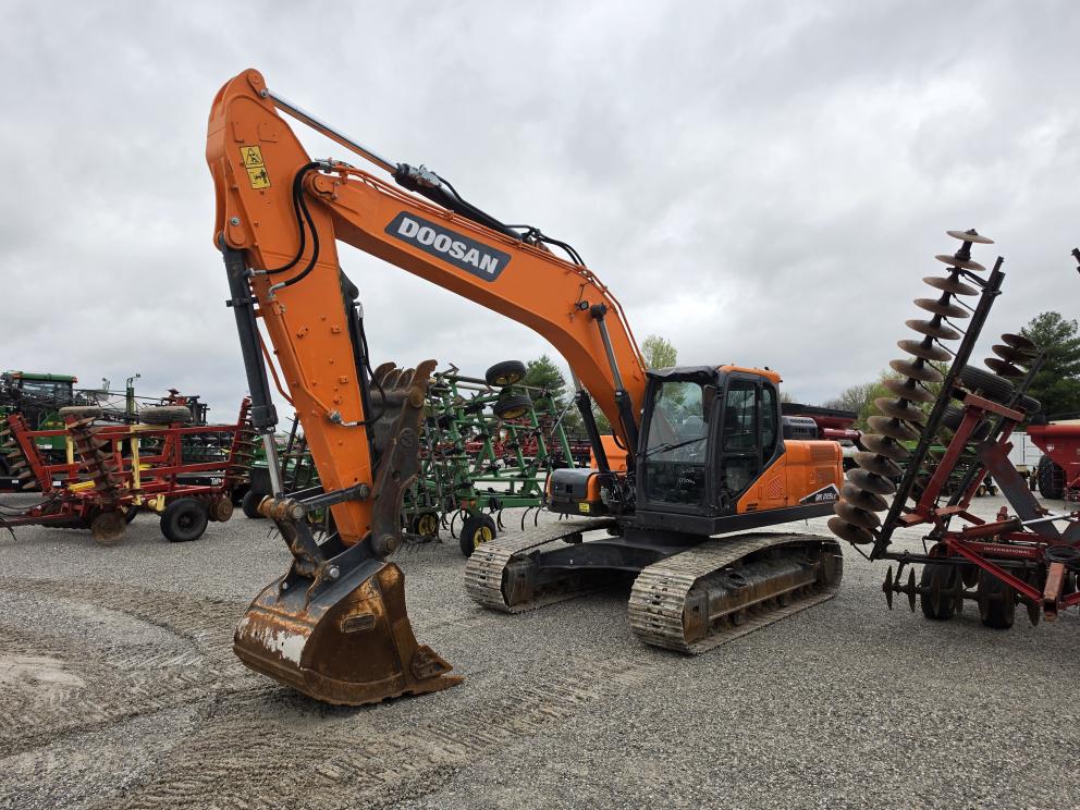 Image for 2022 Doosan DX225 LC-7M