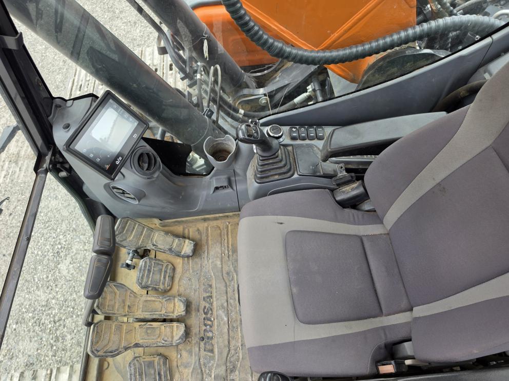 Image for 2022 Doosan DX225 LC-7M